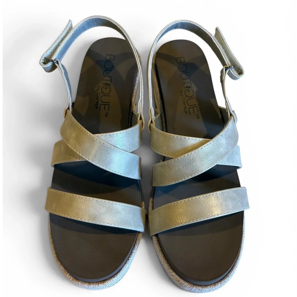 Boutique by Corkys Celine Metallic Gold Wedge Platform Sandals Women's Size 8